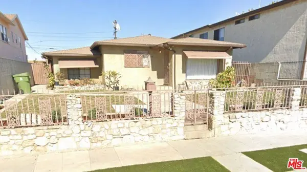 1077 1077 W 252nd ST, Harbor City, CA 90710