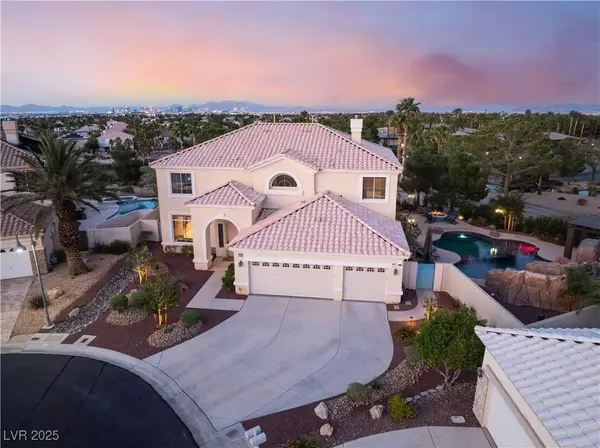 352 Angels Trace CT, Las Vegas, NV 89148