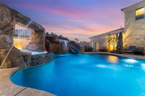 352 Angels Trace CT, Las Vegas, NV 89148