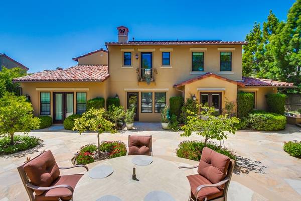 15609 Hayden Lake Pl, San Diego, CA 92127-5102