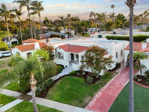 4876 Kensington Dr, San Diego, CA 92116