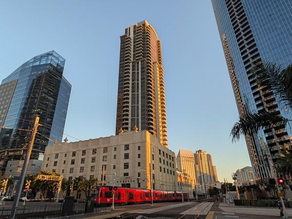 Electra Condos in Downtown San Diego Columbia District