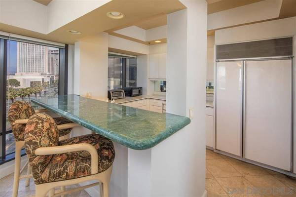 200 Harbor Dr #802, San Diego, CA 92101