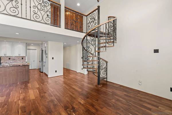 655 India St #401, San Diego, CA 92101