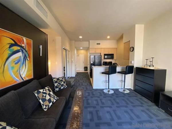 445 Island #312, San Diego, CA 92101
