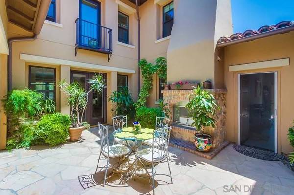 15609 Hayden Lake Place, San Diego, CA 92127