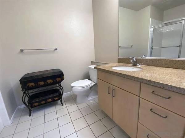 445 Island #312, San Diego, CA 92101