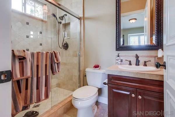 15609 Hayden Lake Place, San Diego, CA 92127