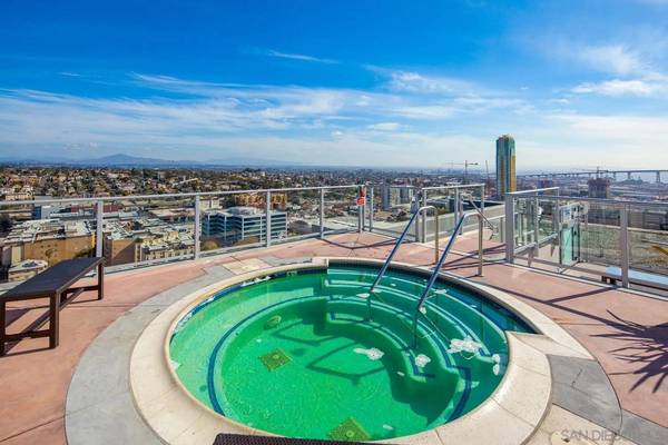 1080 Park Blvd #902, San Diego, CA 92101