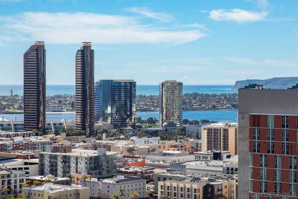 1080 Park Blvd #902