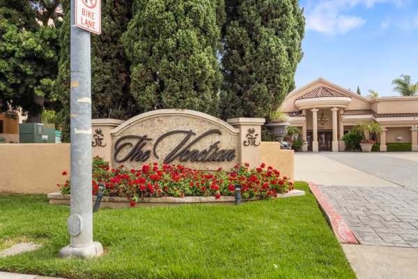 3929 Nobel Dr #92, San Diego, CA 92122-5717