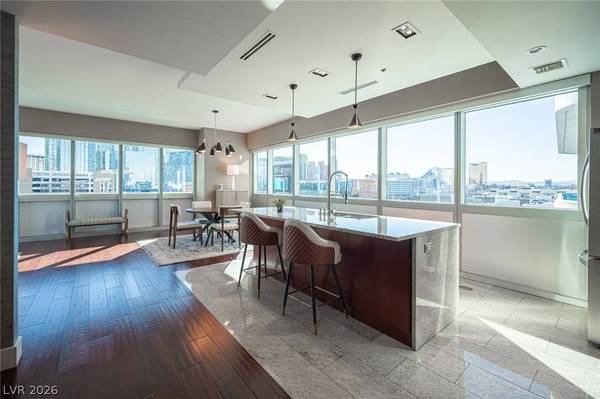 4471 Dean Martin DR #810, Las Vegas, NV 89103