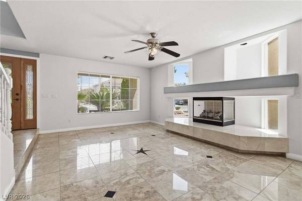 6611 Ironbound Bay AVE, Las Vegas, NV 89139