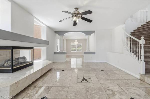 6611 Ironbound Bay AVE, Las Vegas, NV 89139