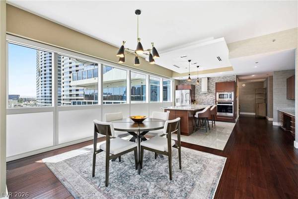4471 Dean Martin DR #810, Las Vegas, NV 89103
