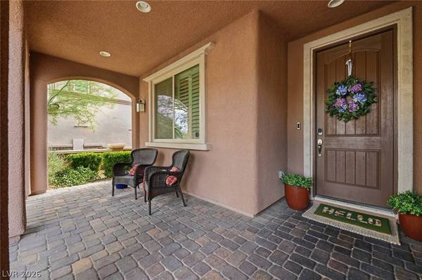 743 Middle Beach ST, Las Vegas, NV 89138