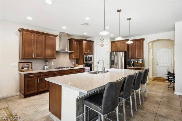 6217 Starflare ST, Las Vegas, NV 89148
