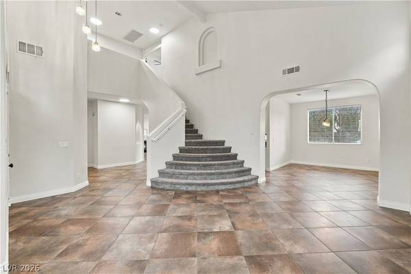 2108 Crooked Pine DR, Las Vegas, NV 89134
