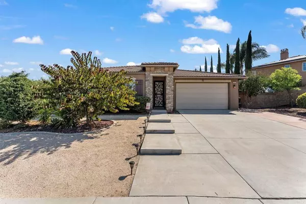 31557 Whitecrown DR, Murrieta, CA 92563