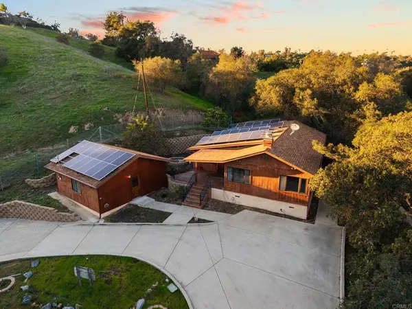 901 S Live Oak Park RD, Fallbrook, CA 92028