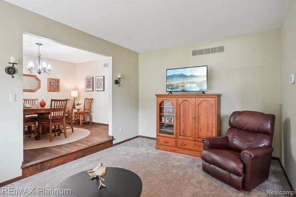 2581 Pepper Court, Hartland Twp, MI 48353