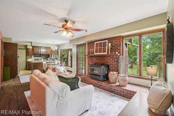 2581 Pepper Court, Hartland Twp, MI 48353