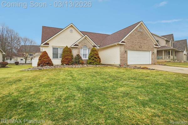 9472 Hill RD, Swartz Creek, MI 48473