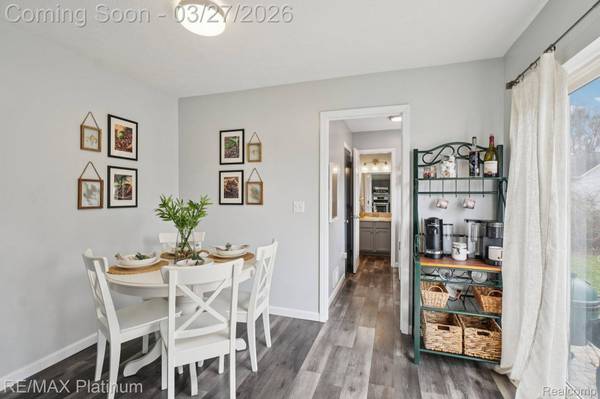 2570 Castle Rock CT, Oceola Township, MI 48843