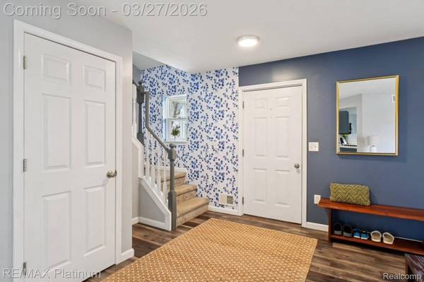 2570 Castle Rock CT, Oceola Township, MI 48843