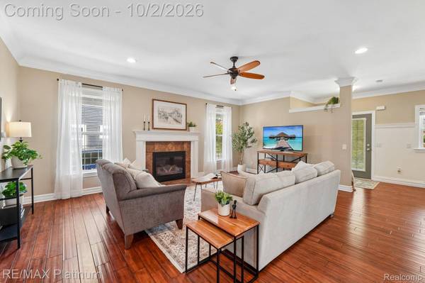 526 Kimball ST, Howell, MI 48855