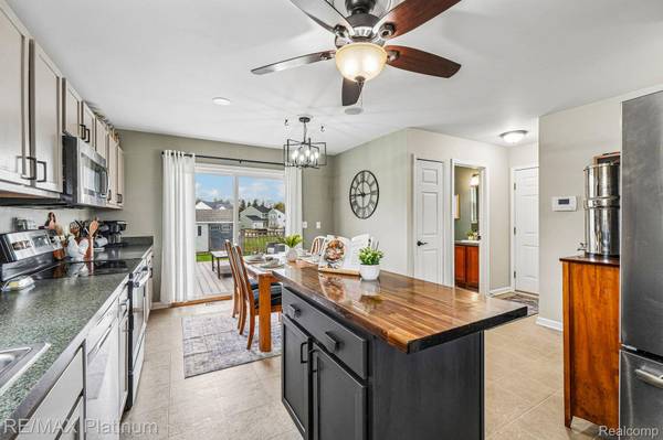 8079 Majestic BLVD, Handy Township, MI 48836