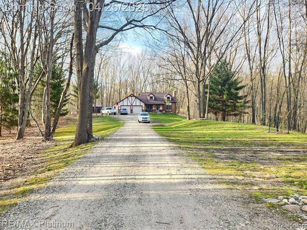 3380 W COHOCTAH Road, Cohoctah Twp, MI 48836