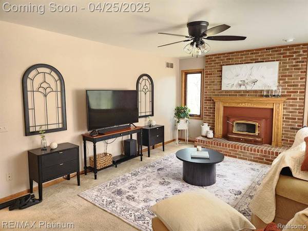 3380 W COHOCTAH Road, Cohoctah Twp, MI 48836