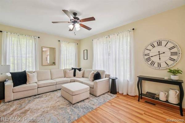 6345 Dean Road, Deerfield Twp, MI 48855