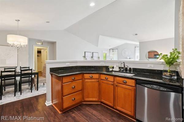 4122 HAMPTON RIDGE Boulevard, Genoa Twp, MI 48843