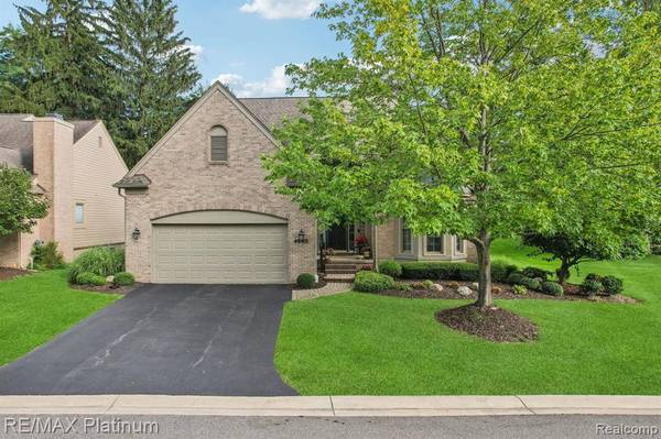 4663 Huntington Drive, Genoa Twp, MI 48116