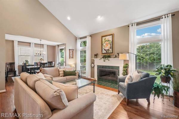 4663 Huntington Drive, Genoa Twp, MI 48116