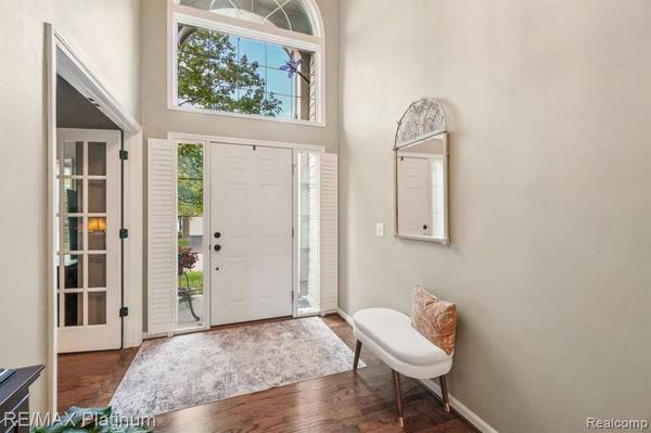 4663 Huntington Drive, Genoa Twp, MI 48116