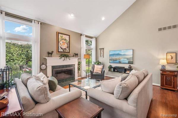 4663 Huntington Drive, Genoa Twp, MI 48116