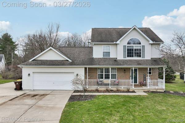 2570 Castle Rock CT, Oceola Township, MI 48843