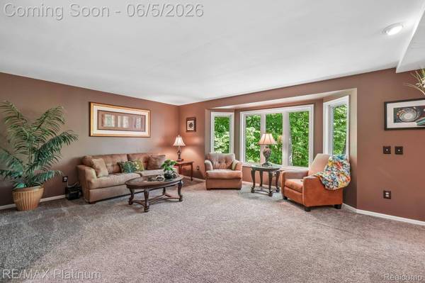 2260 Moorland's View, Oceola Township, MI 48855