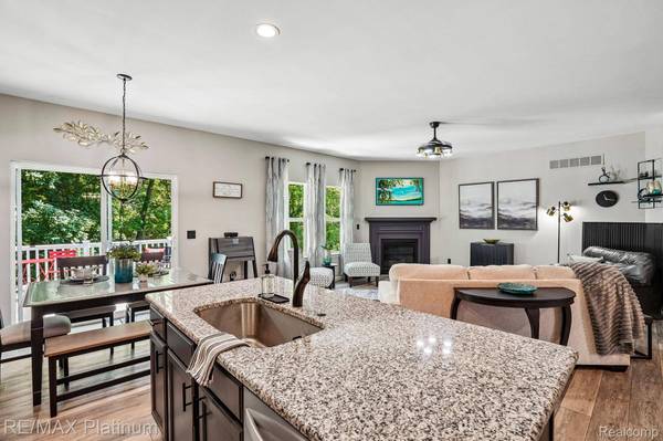 2963 Blue Sky DR, Oceola Township, MI 48843