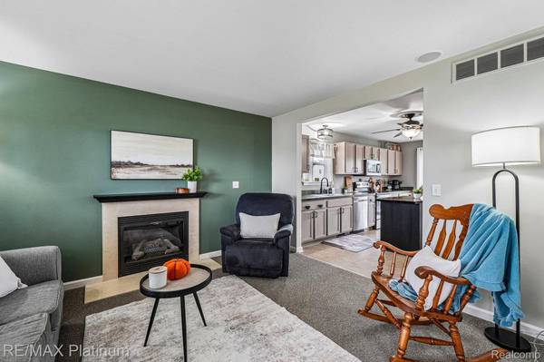 8079 Majestic BLVD, Handy Township, MI 48836