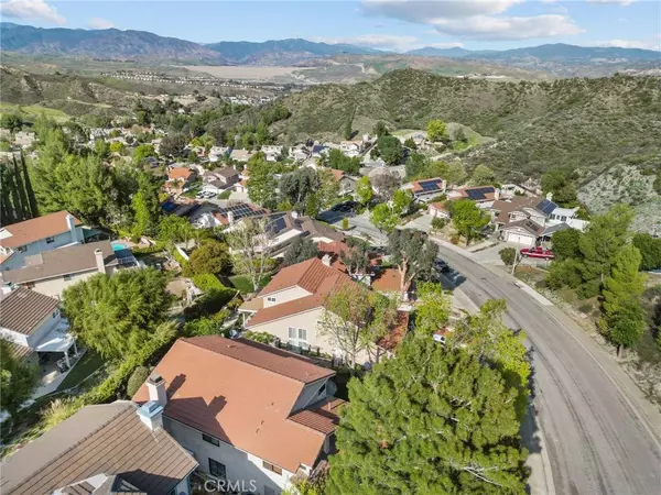 28667 Greenwood PL, Castaic, CA 91384