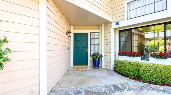 28667 Greenwood PL, Castaic, CA 91384