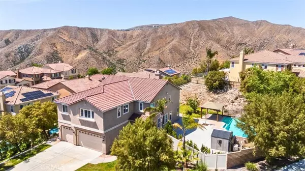 17195 Summit Hills DR, Canyon Country, CA 91387