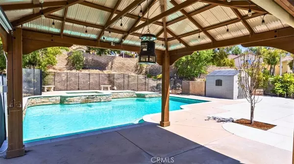 17195 Summit Hills DR, Canyon Country, CA 91387