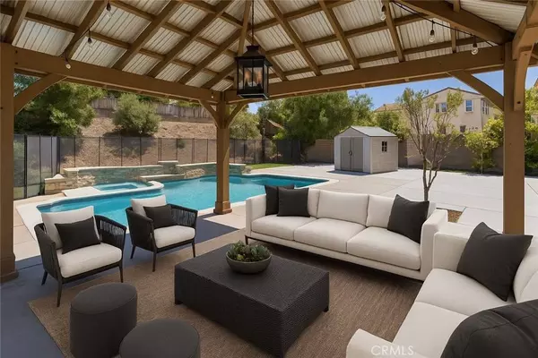 17195 Summit Hills DR, Canyon Country, CA 91387