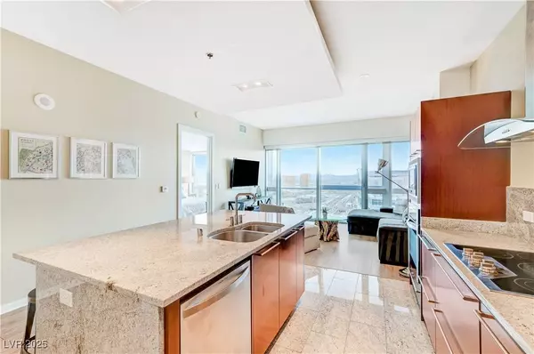 4471 Dean Martin DR #3805, Las Vegas, NV 89103