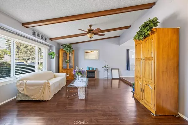 19648 Lonerock, Canyon Country, CA 91351